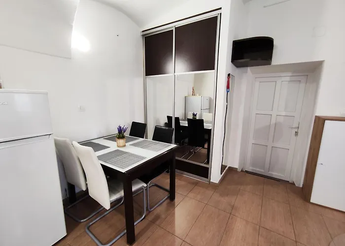 아파트 Sisters 3-4 류블랴나