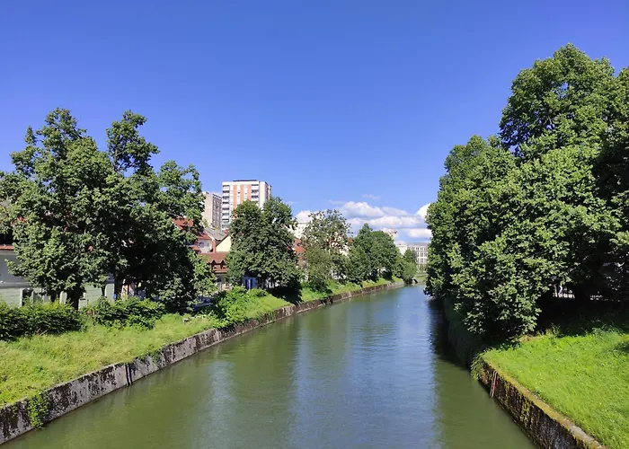 Sisters 3-4 아파트 *